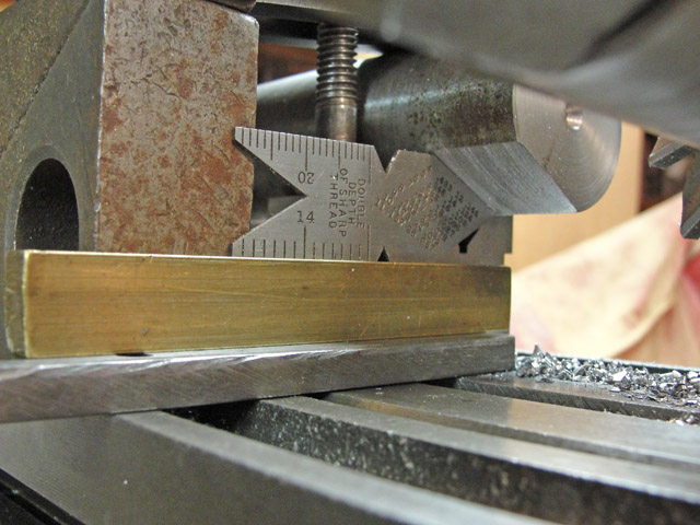Setting the angle of the six-sided nut